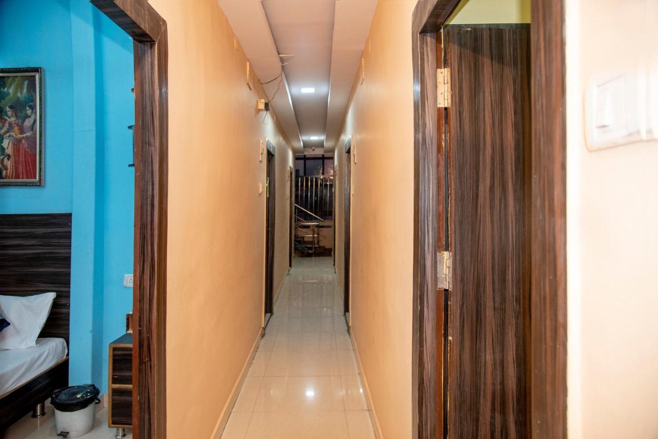 Vrindavan Comfort Inn Haïdarabad Extérieur photo
